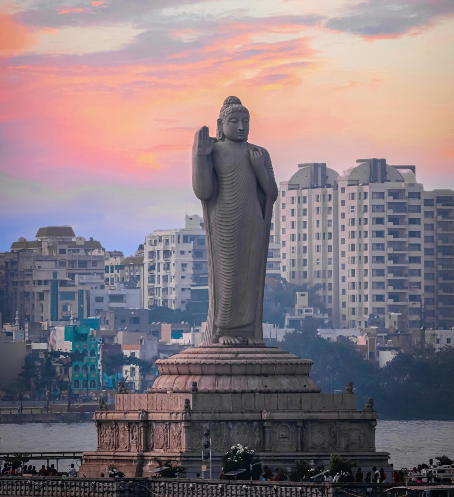 Evening drive to Tank Bund Hyderabad with YO Drives rental car